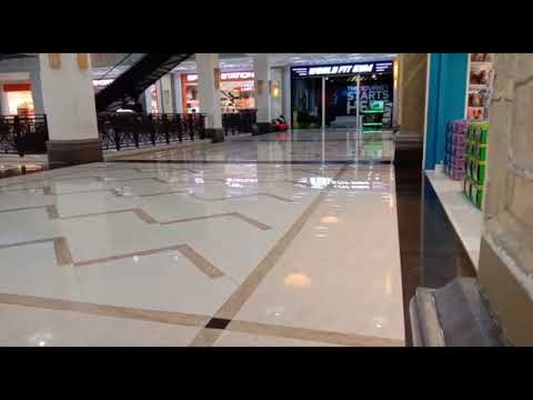 Nata Naik Mobil Listrik Bareng Mama