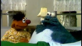 Sesame Street - Ernie and Cookie Monster Share A Pillow (1969)