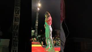 Download lagu Detik-detik Happy Asmara Menangis di atas panggung karna teringat Kisahnya dengan Denny Caknan 😭😥🥲 mp3