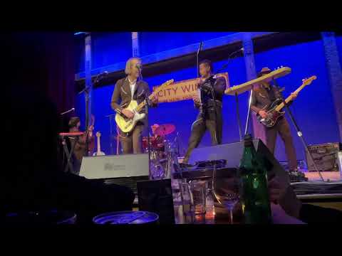 "Give The Boy A Kiss" Chuck Prophet & His Cumbia Shoes @ City Winery, NYC 01-26-2025