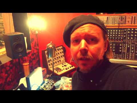 Adding some killer vocal Harmonies to Smells like teen spirit with the EH Voice Box