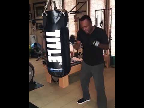 61 year old Sugar Ray Leonard working the bag!