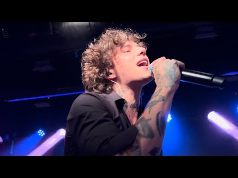 Xolidayboy - Тупая / 2-ой акустический концерт // Москва, 17 сентября 2023