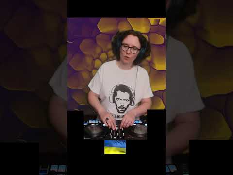 Candi Williams feat. Simpson Horns - I Got The Music In Me