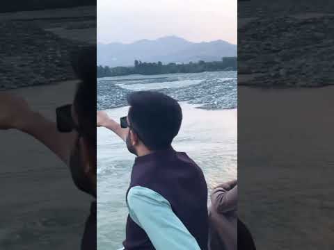 Enjoying in beach with friends #shortvideo #beach