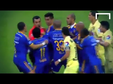 Tigres receive 3 red cards in 9 minutes in Liga MX final