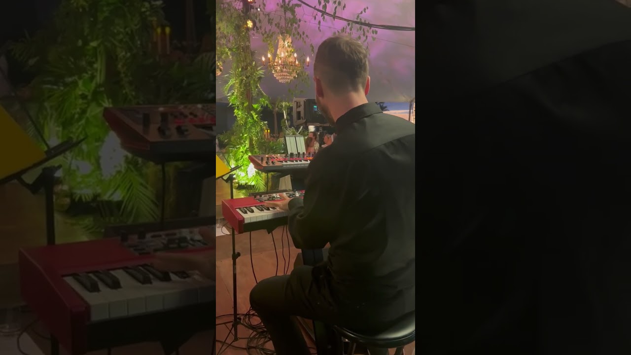 Promotional video thumbnail 1 for Island Keys