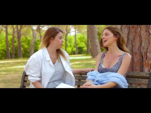 download lagu mp3 mp4 Alicia Chiesa, download lagu Alicia Chiesa gratis, unduh video klip Alicia Chiesa
