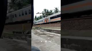 Download lagu Tempatnya orang pelit|| Ngaji singkat Gus baha #shorts #status #gusbaha mp3