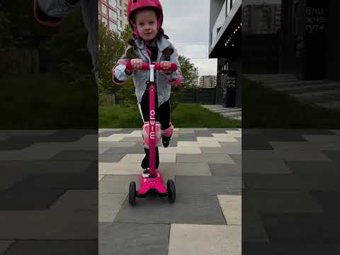 Защитный комплект налокотники и наколенники Micro размер М розовый (AC5477)