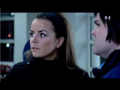 Næturvaktin - Er ekki pabbi þinn alltaf mamma þín og svona...