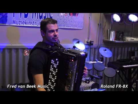 Roland FR8X DEMONSTRATIE bij Fred van Beek Music door Dominique Paats