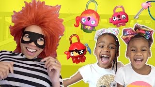 Hasbro Lock Stars Surprise Toys - Kids Pretend Play at Toy School AD