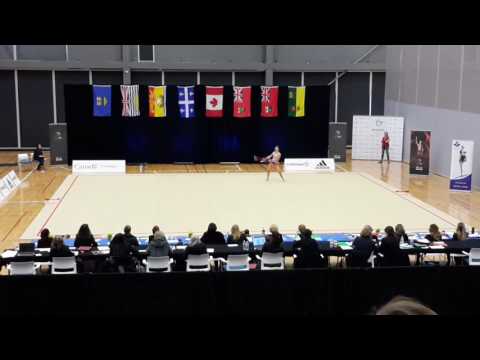 Carmen Whelan clubs @ Elite Canada 2017