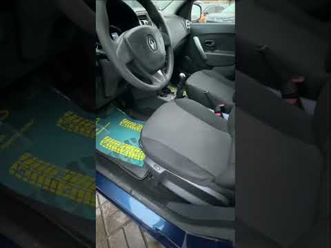 фото renault logan ii 0