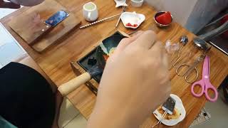 Chiên trứng cà chua với bộ nấu ăn mini nhật bản