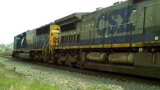 preview picture of video 'NB CSX at Trent'