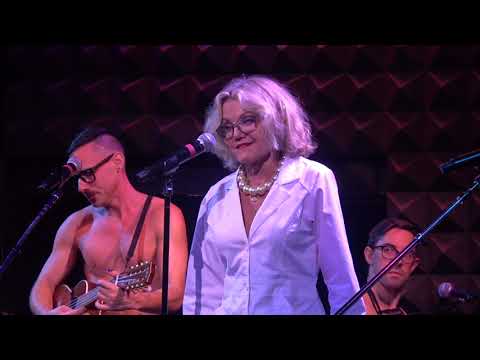 The Skivvies and Alison Fraser - Eddie’s Teddy Bear