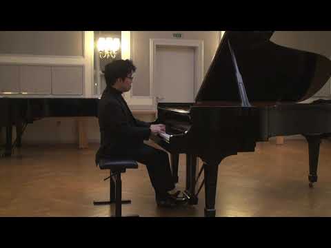 Atsushi Imada plays Schumann Piano Sonata No.1 in F sharp minor