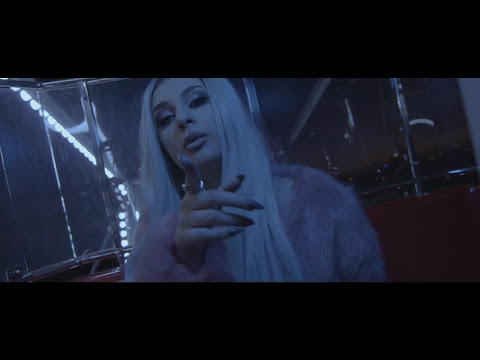 KAIRA - Mènage in Trei (Special Guest KEED) | Videoclip Oficial