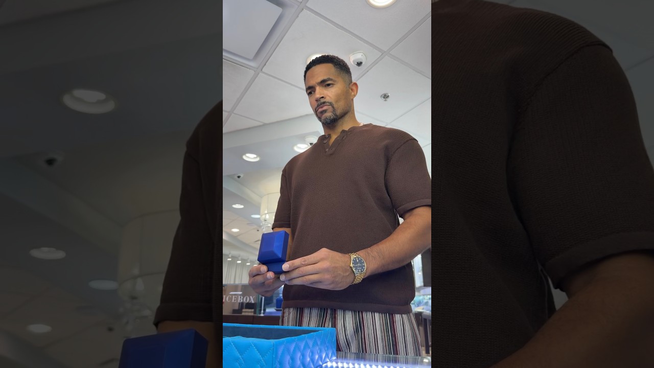When Anthony gets emotional picking up D’Nisha’s engagement ring!