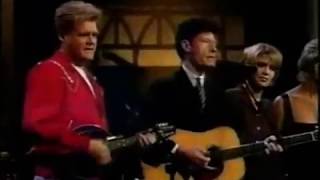 Ricky Skaggs, Lyle Lovett, Faith Hill, and Alison Krauss – White Freightliner Blues (Live)