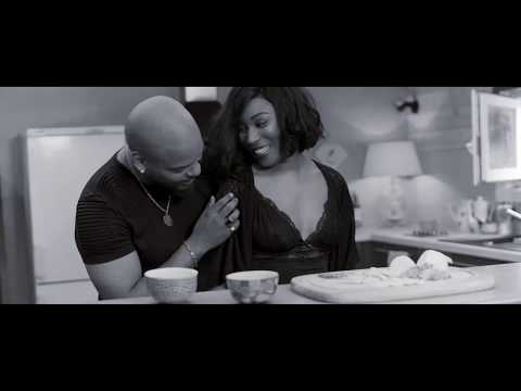 Allikey Tyler - Un MOT (Clip Officiel)