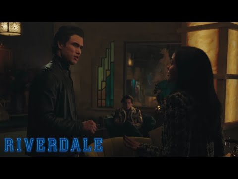 Riverdale - 6x15 - Jughead le borra un recuerdo a Reggie