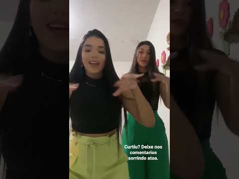 sorrindo atoa | trend cristã tiktok | #shorts #tiktok #dance #fypシ
