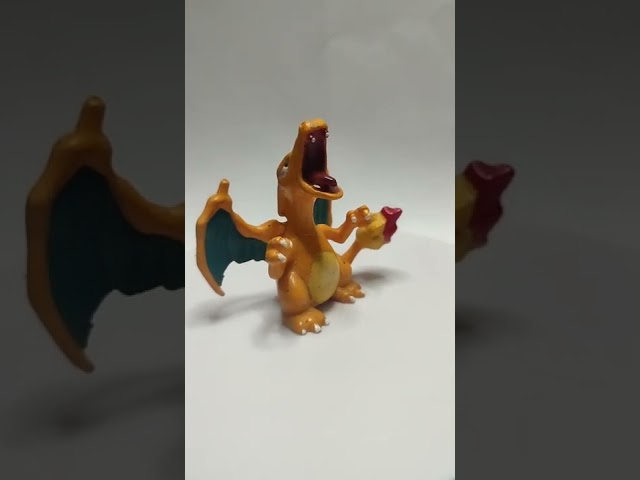 Vídeo relacionado con Pokémon Pijama Corto Charizard Retro, Rojo, 10-11 años 146cm