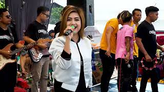 Download lagu Midua Cinta - Agnes Margaretha - Cakrawala Live Lapangan Gelora Randubatung - Ram Fun Bike 2022 mp3 Download lagu Midua Cinta - Agnes Margaretha - Cakrawala Live Lapangan Gelora Randubatung - Ram Fun Bike 2022 mp3