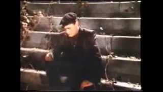 Billy Mackenzie - Beyond The Sun (Tribute video).