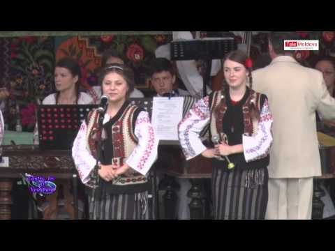 Emisiune realizata de Laurentiu Ursache la Telemoldova  Festivalul Mugurelul   Bianca Balta