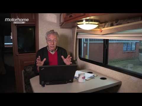 MHC S04E09 - ASK ANDY (episode 9)