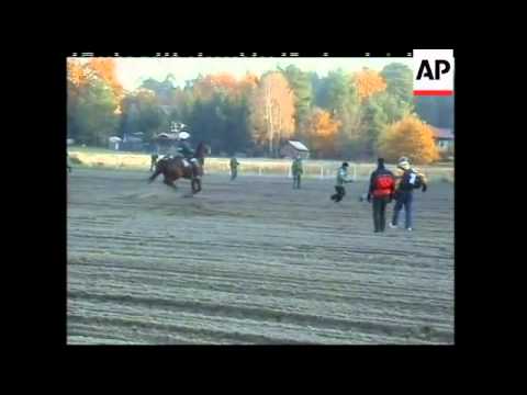 Nuclear waste shipment arrives at dump