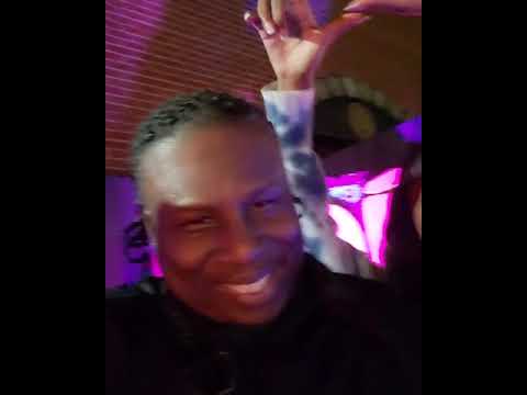 GUCCI FILMS 🎥 SNOOPDOGG'S SON,SPANK, HIPPIE C-DAY PARTY,WHILE CORI & ITALY IS TURNT UP,UHEEEMEEEE 😂