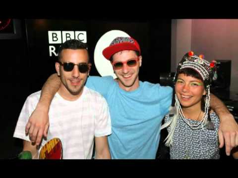 Sam and The Womp  - Bom Bom Bom in the Live Lounge