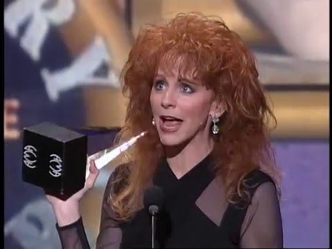 Reba McEntire Wins Country Female - AMA 1994