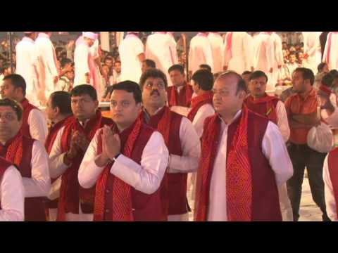 ALLEN Sanskar Mahotsav 2016 : "Yah To Sach Hai Ki" Bhajan by Govind Maheshwari Sir