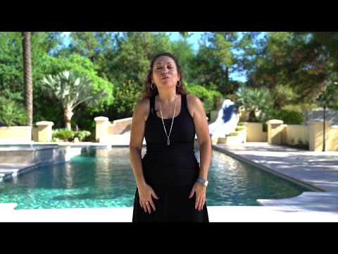 image-What are the benefits of a covered swimming pool?