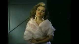 Love Thalia - Dejame Escapar