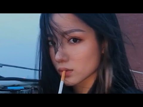 Người si tình là người đau khổ nhất (Chī qíng de rén bèi shāng zuì shēn- 痴情的人伤最深) - Chen Shu Yan