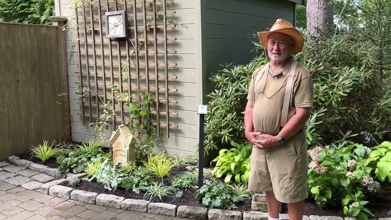 Chuck introduces Oscar’s Garden
