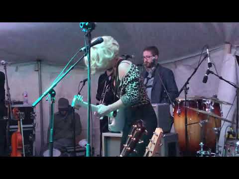 Samantha Fish, "Bitch on the Run", Sugar Magnolia Festival, Kiln MS, 11/10/18