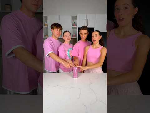 SUBSCRIBE SO YOU CAN SEE US AGAIN! 🥰🩷 #funny #dance #viral