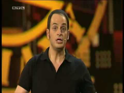 Kaya Yanar und die Italiener