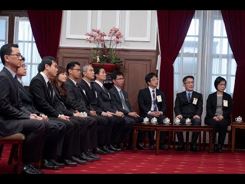 蔡總統接見「106年模範公務人員代表」(視頻)