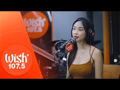 Maymay Entrata performs "Puede Ba" LIVE on Wish 107.5 Bus