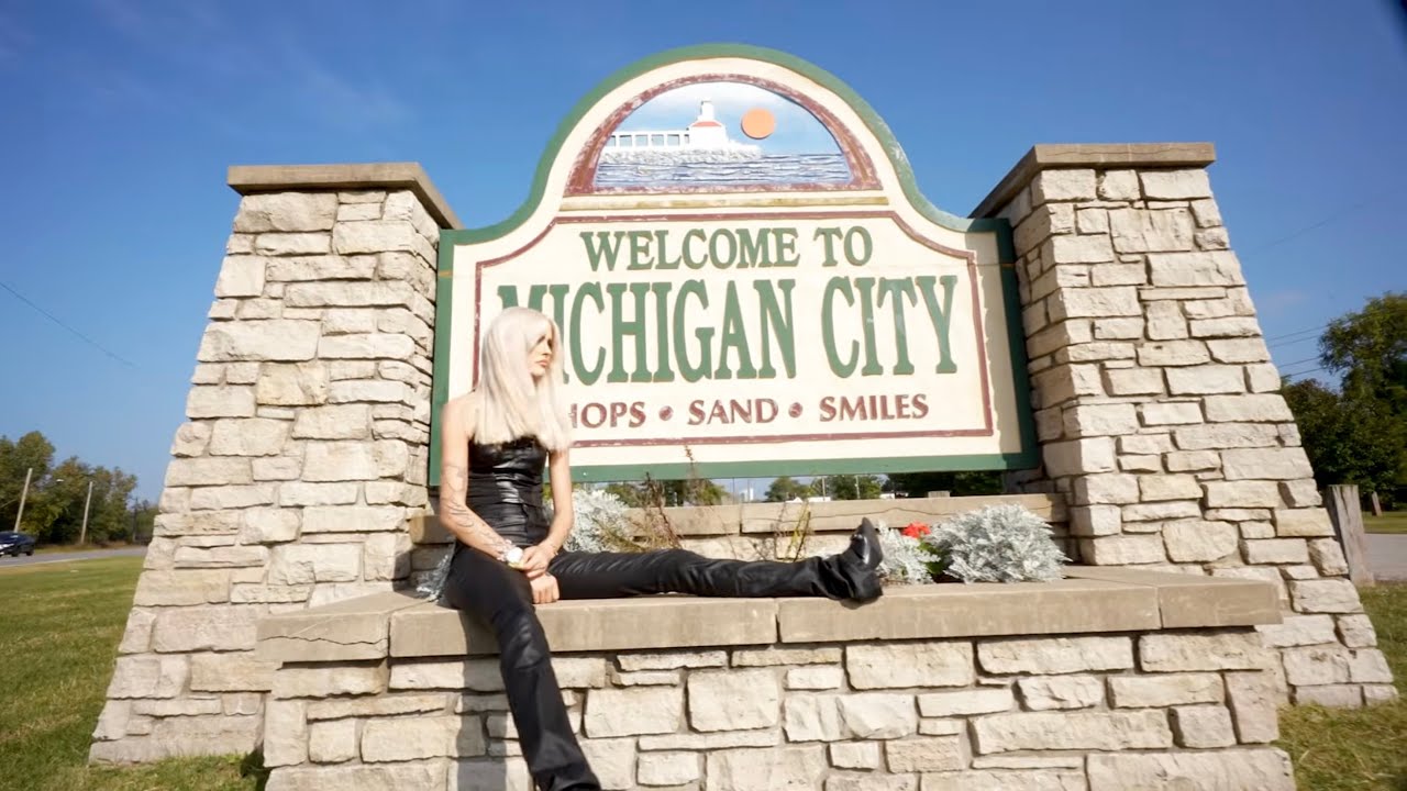 Jorjiana - 219 Intro [Official Visualizer]