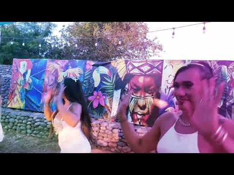 MISHELL Y SUS TRAVIESAS DEL SWING - ENAMORADA